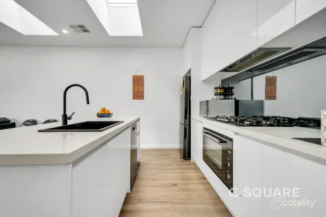 Property photo of 72 Darwinia Drive Mickleham VIC 3064