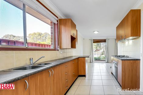 Property photo of 8 Fabian Place Rosemeadow NSW 2560