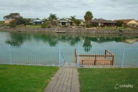 Property photo of 19 Matthew Flinders Drive Encounter Bay SA 5211