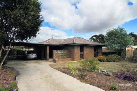 2 Cheriton Dr, Strathdale, VIC 3550