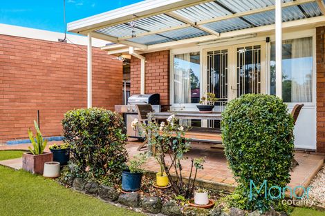 Property photo of 15 Woodlawn Drive Toongabbie NSW 2146