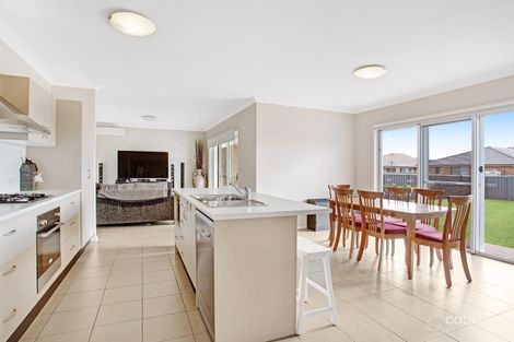 Property photo of 11 Dietrich Close Rutherford NSW 2320