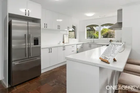 Property photo of 8 Chevalier Place Frankston VIC 3199