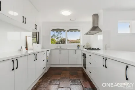 Property photo of 8 Chevalier Place Frankston VIC 3199