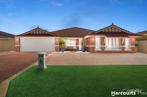 Property photo of 10 Hockley Loop Canning Vale WA 6155