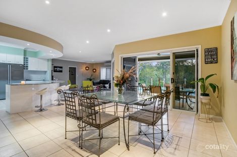 Property photo of 32 Barnes Court Mount Crosby QLD 4306