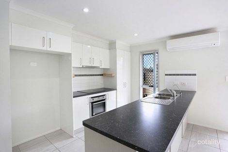 Property photo of 1/10 Babich Court Holmview QLD 4207