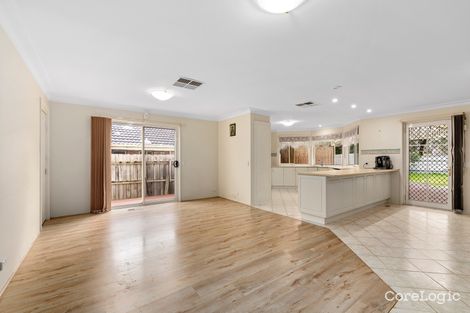 Property photo of 30 Coventry Crescent Mill Park VIC 3082