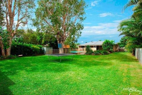 16 Alec Ave, Mermaid Waters, QLD 4218