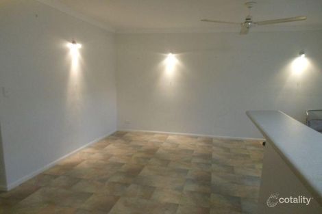 Property photo of 8/24-26 Springfield Crescent Manoora QLD 4870