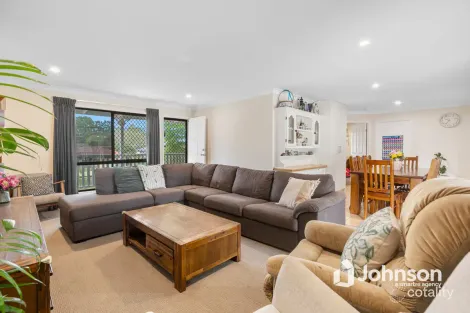 Property photo of 38 Skinner Crescent Silkstone QLD 4304