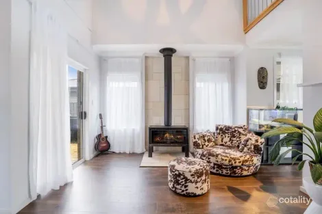 Property photo of 34 Norfolk Street Fern Bay NSW 2295