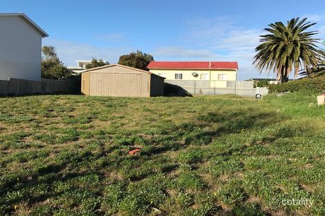 51 CASTLE AVE, GOOLWA BEACH, SA 5214