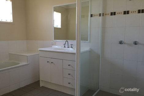 Property photo of 41 Broadleaf Parade Redbank QLD 4301