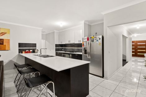 Property photo of 12 Pony Court Cranbourne East VIC 3977