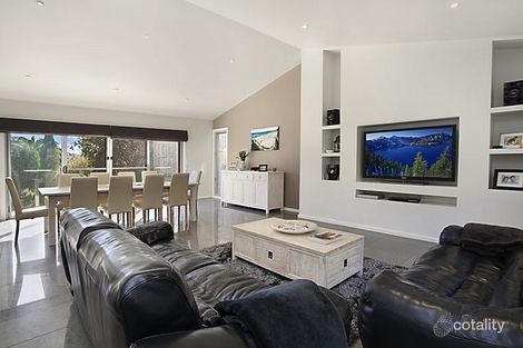 Property photo of 70 Rowan Crescent Merewether NSW 2291