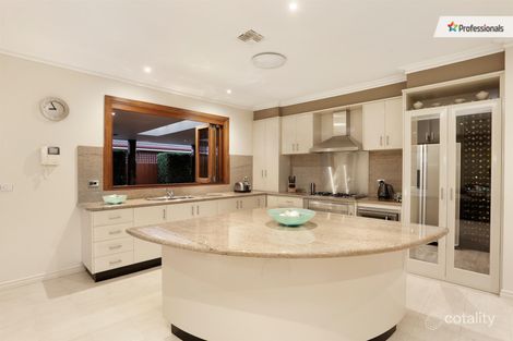 Property photo of 7 Brusell Close Taylors Lakes VIC 3038