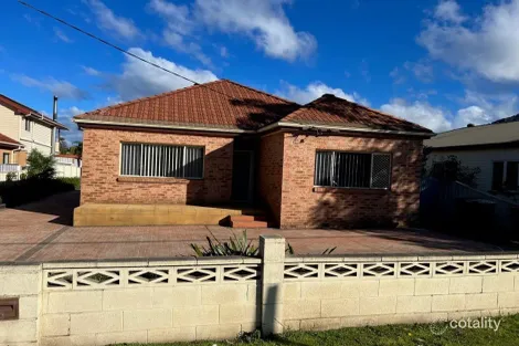 Property photo of 1/89 Balgownie Road Balgownie NSW 2519