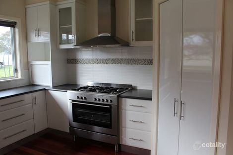 Property photo of 42-44 Cameron Street Cavendish VIC 3314