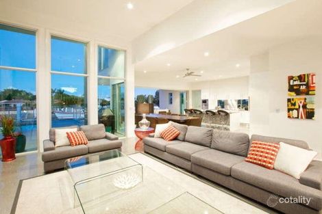 27 Mooloolah Dr, Minyama, QLD 4575