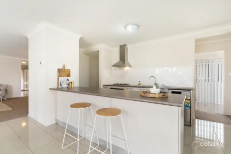 Property photo of 93 William Maker Drive Orange NSW 2800