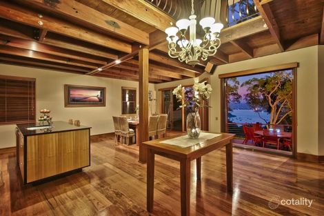 Property photo of 4 Wards Hill Road Killcare Heights NSW 2257