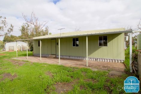 Property photo of 10 Rapids Road Serpentine WA 6125