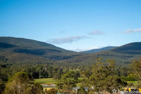 Property photo of 13 Timberbelle Place Yarra Junction VIC 3797