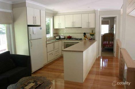 Property photo of 27 Edmunds Road Cockatoo VIC 3781