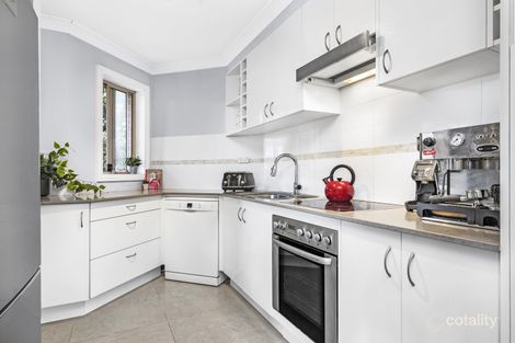 Property photo of 2/1 Holborn Avenue Dee Why NSW 2099