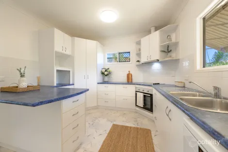 Property photo of 3 Twin Street Sun Valley QLD 4680