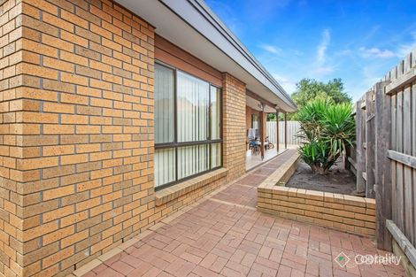 Property photo of 2/3 Weebill Place Carrum Downs VIC 3201