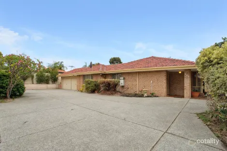 Property photo of 417 Summerlakes Parade Ballajura WA 6066