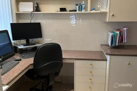 Property photo of 12 Walker Place Yass NSW 2582