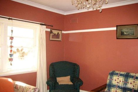 Property photo of 9 Trevor Street Turvey Park NSW 2650