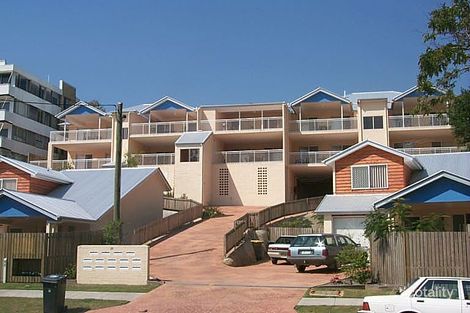 20 Underhill Ave, Indooroopilly, QLD 4068