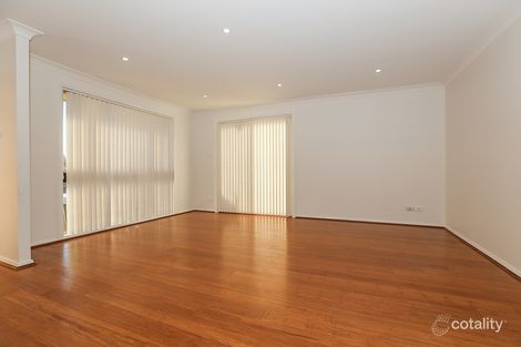 Property photo of 1 Mentha Place Macquarie Fields NSW 2564