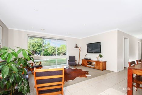 Property photo of 11 Khull Crescent Kambah ACT 2902