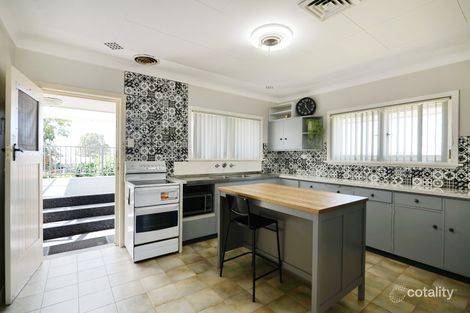 Property photo of 102 Paramatta Road Doubleview WA 6018