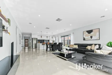 Property photo of 14 Limonium Crescent Lyndhurst VIC 3975