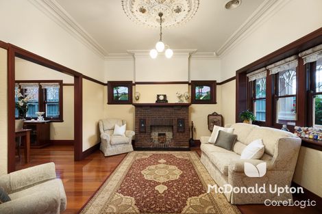 Property photo of 168 Napier Street Essendon VIC 3040