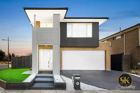 Property photo of 10 Grosset Way Point Cook VIC 3030