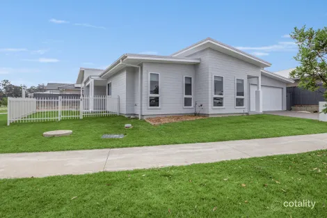 Property photo of 239 Mare Avenue Thrumster NSW 2444