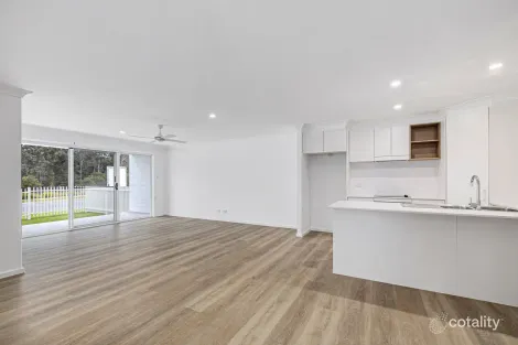 Property photo of 239 Mare Avenue Thrumster NSW 2444