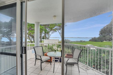 2/97 Esplanade, Golden Beach, QLD 4551