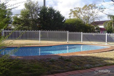 Property photo of 11 Banjos Circuit Hillvue NSW 2340