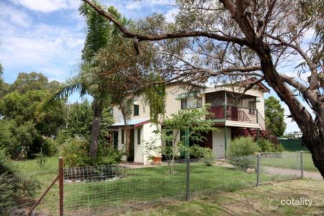 10 Blaxland Rd, Dalby, QLD 4405