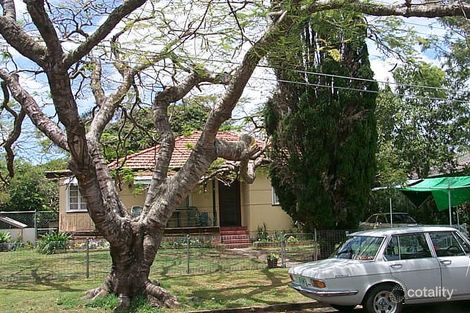 8 Peel St, Manly, QLD 4179