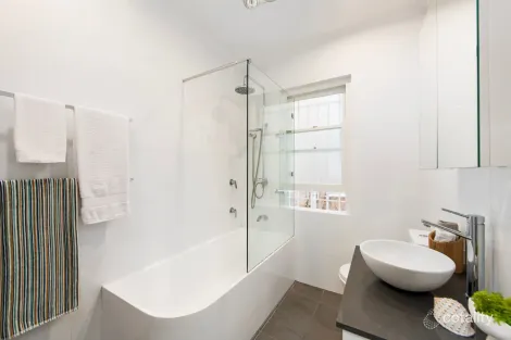 Property photo of 2/40-42 Bay Road Waverton NSW 2060