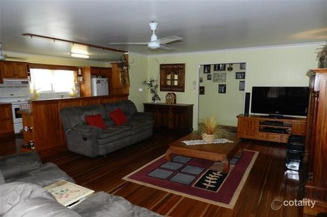Property photo of 1131 Sarina Beach Road Sarina Beach QLD 4737